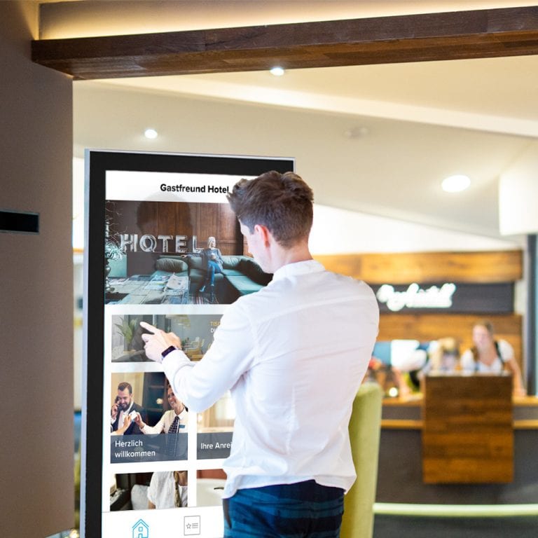 Digitale Infopoints im Hotel - Gastfreund-GmbH